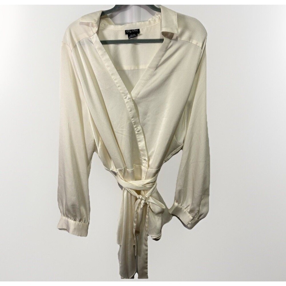 City Chic Top Womens Wrap Tunic Long Sleeve XXL/24 Asymmetrical‎ Hem Cream Ivory
